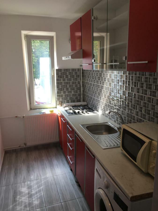 Jane House 2 Apartment Bukares Bagian luar foto